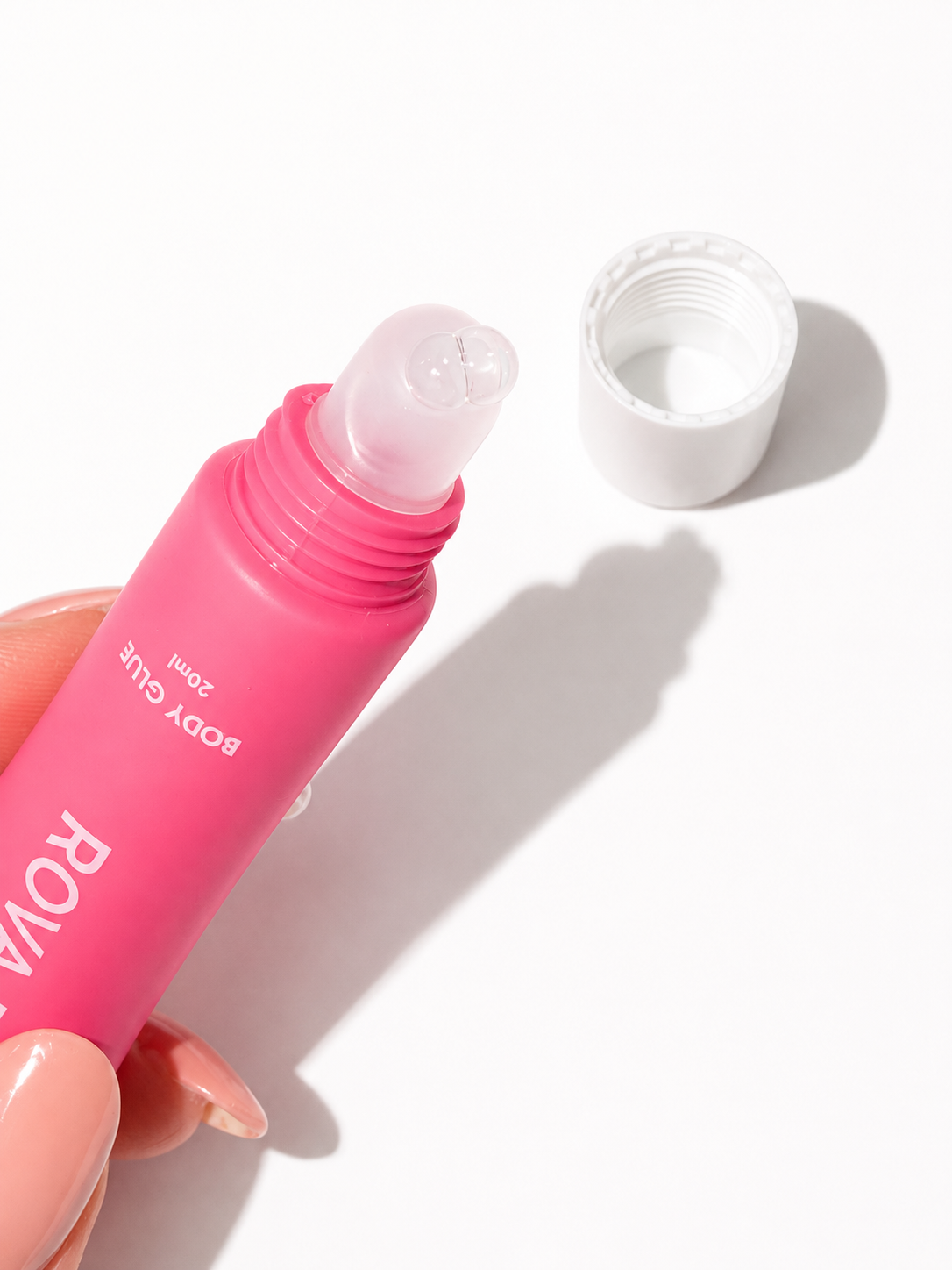 ROVA EVERYDAY HOLD - SQUEEZE-ON BODY GLUE